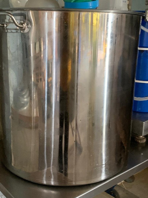 Cold pressed coconut oil wholesale (per liter)